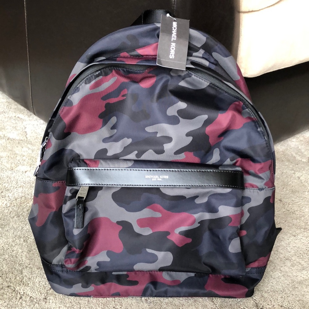 Michael Kors Kent camo backpack - NWT